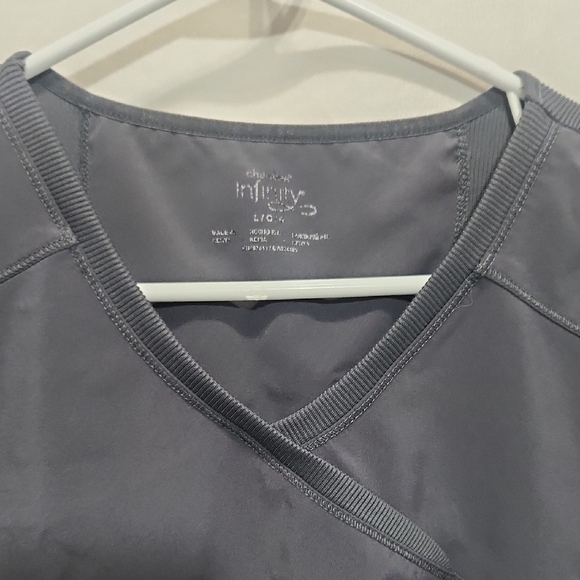 Women's Black Short Sleeve Top - Picture 3 of 5